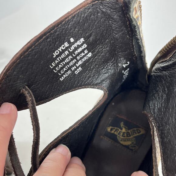 Freebird Joyce Booties 8 - Picture 9 of 10